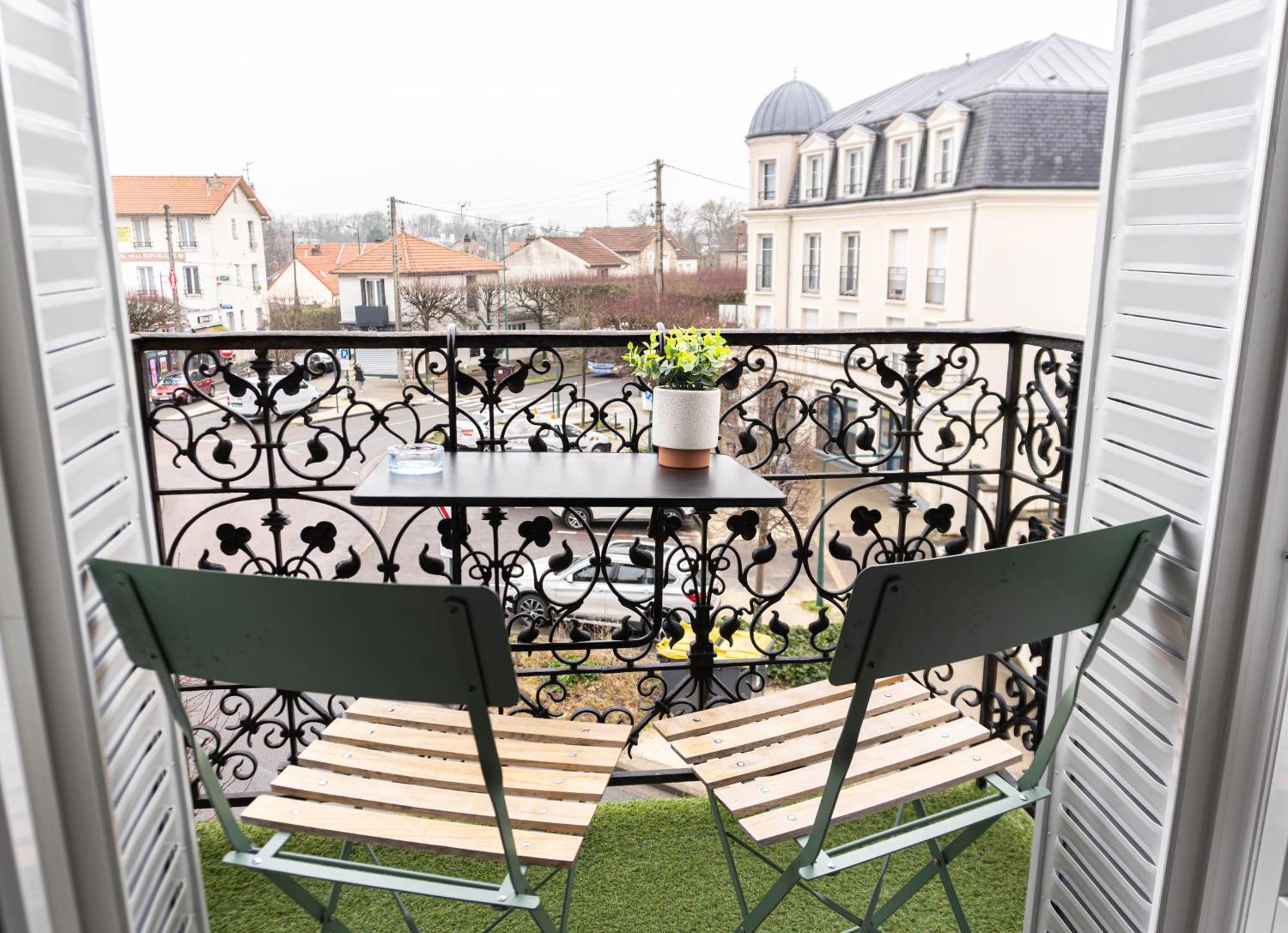Appartement Elegant Proche De Disneyland Paris Vaires-sur-Marne Bagian luar foto